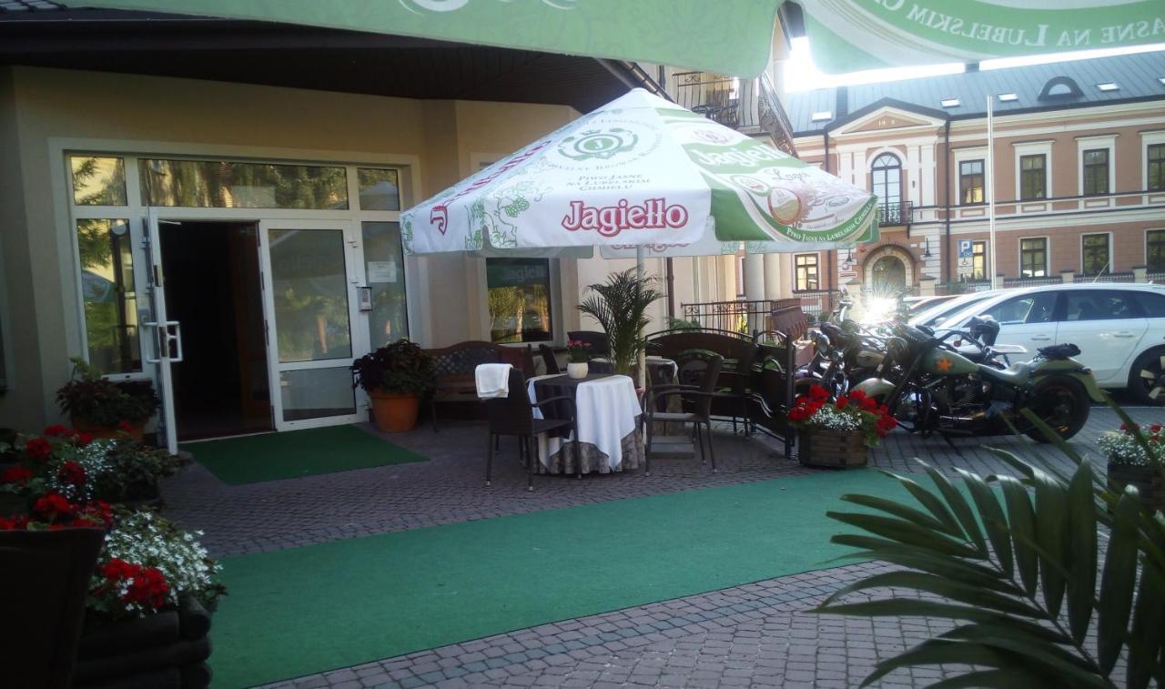 Hotel Polak Zamość Buitenkant foto