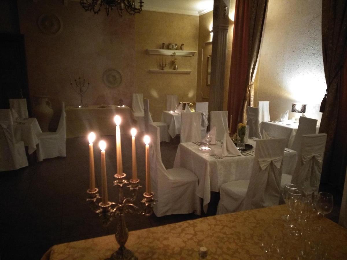 Hotel Polak Zamość Buitenkant foto