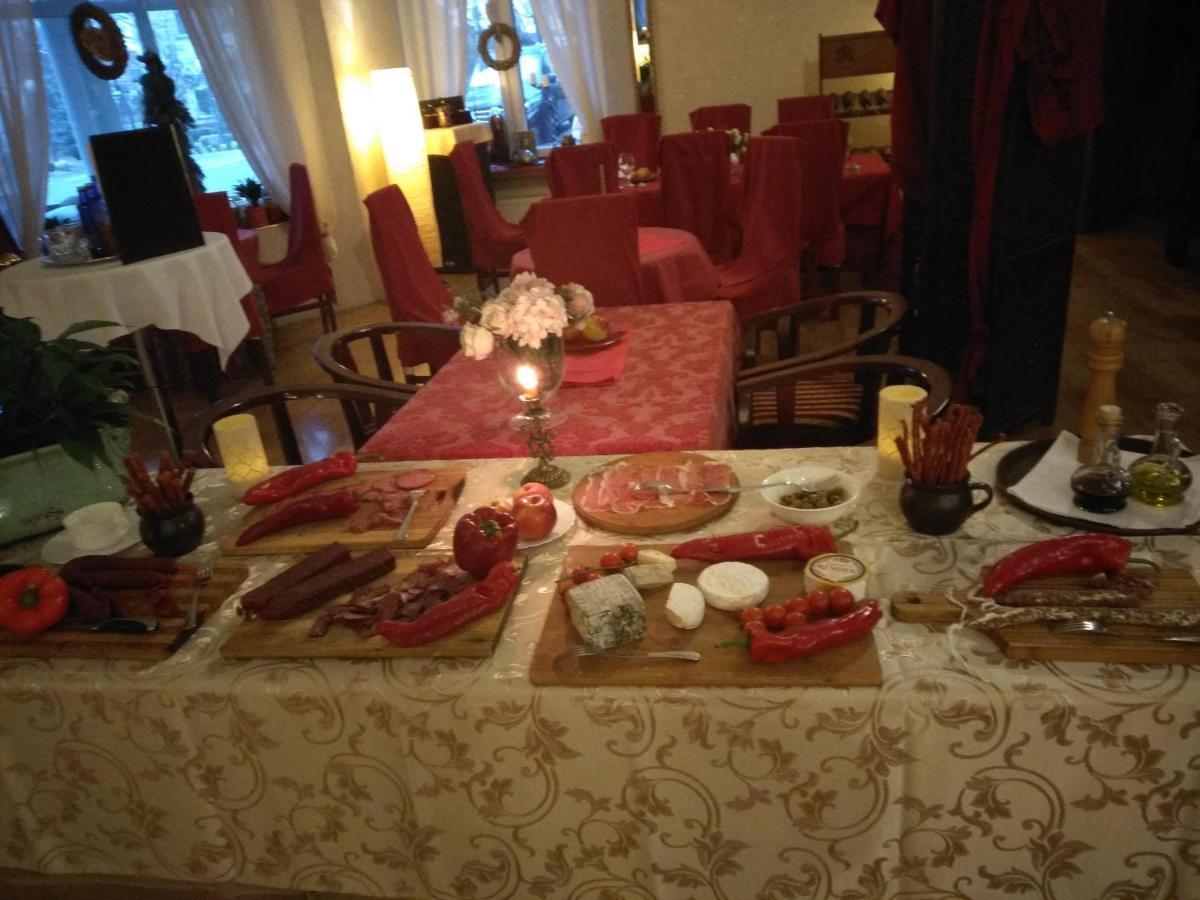 Hotel Polak Zamość Buitenkant foto