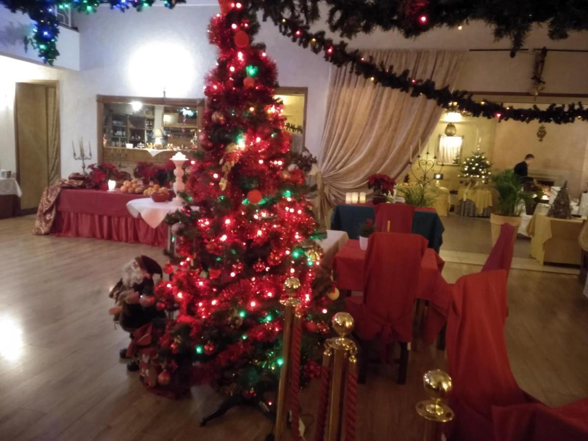 Hotel Polak Zamość Buitenkant foto